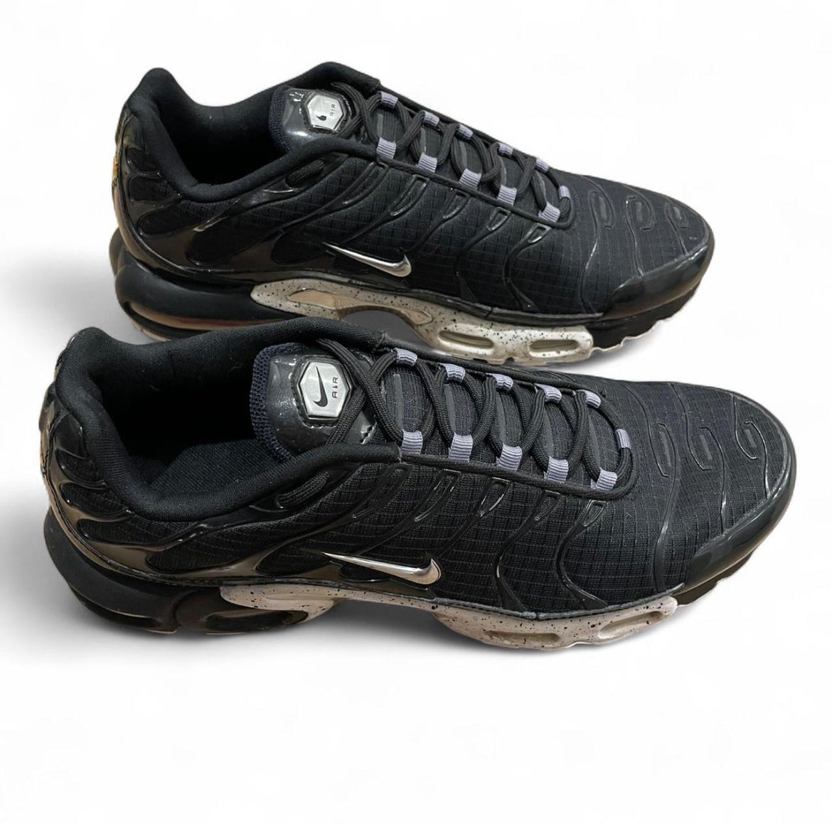 604133-091 Nike Air Max Plus TN ‘Chrome Oreo’ (2014)