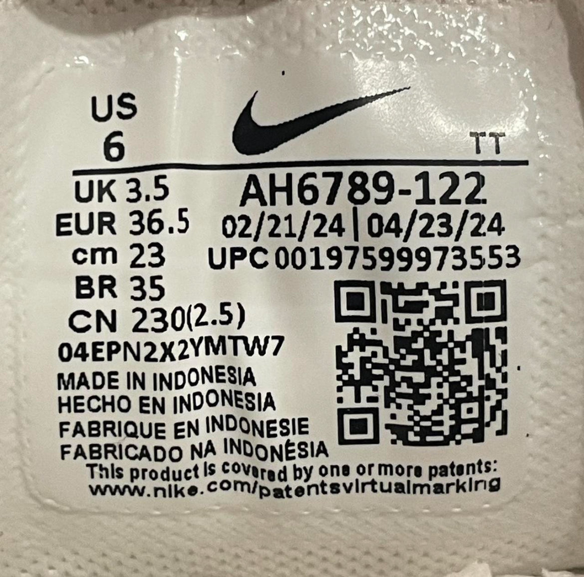 AH6789-122 Nike W Air Max 270 ‘Sail Hot Punch’ (2024)