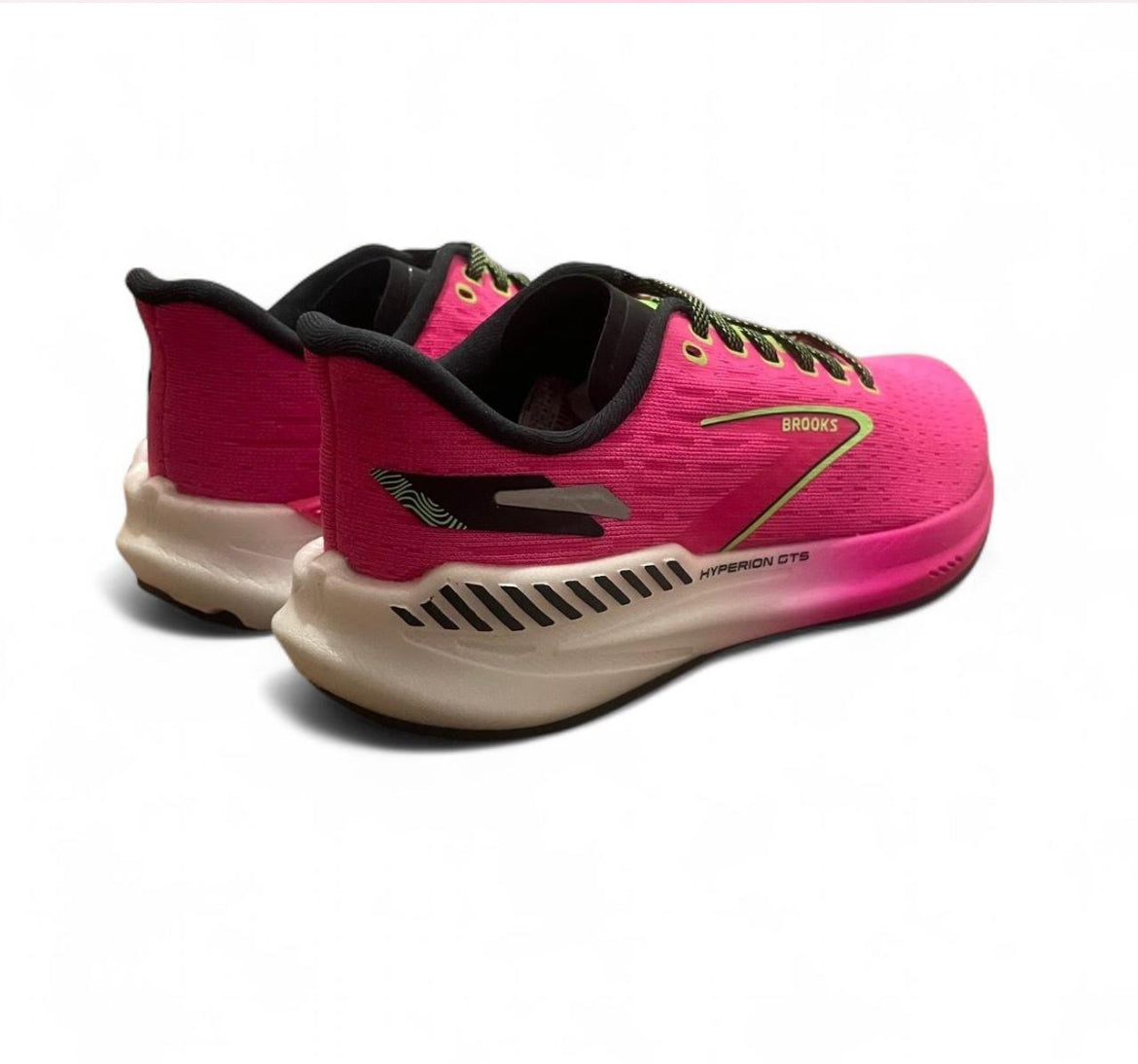 120397 1B 661 BROOKS Hyperion GTS (Womens) ‘Pink Glo’ (2023)