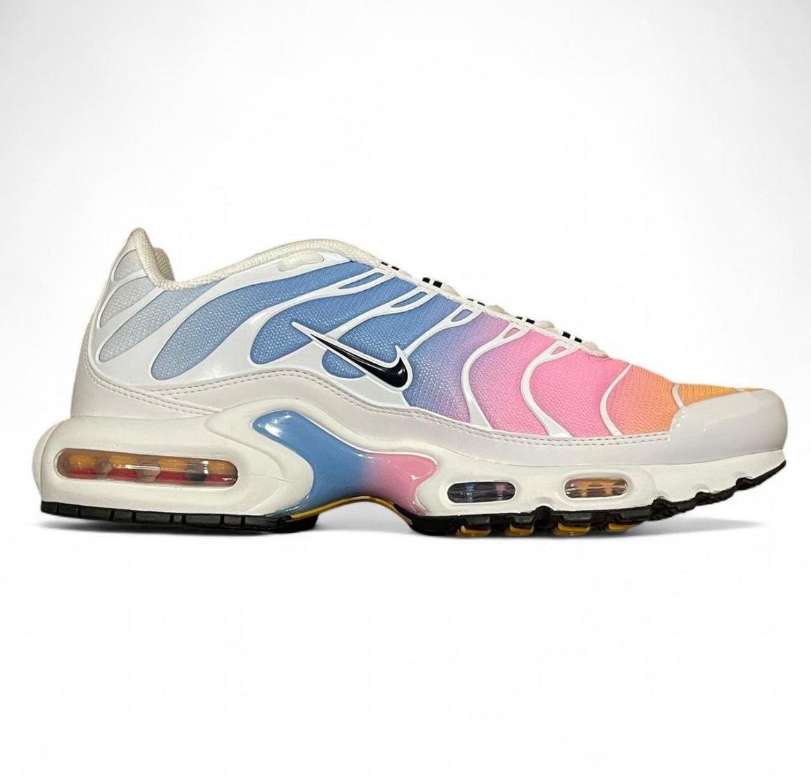 605122-115 Nike Air Max Plus TN (Womens) ‘Summer Gradient’ (2024)