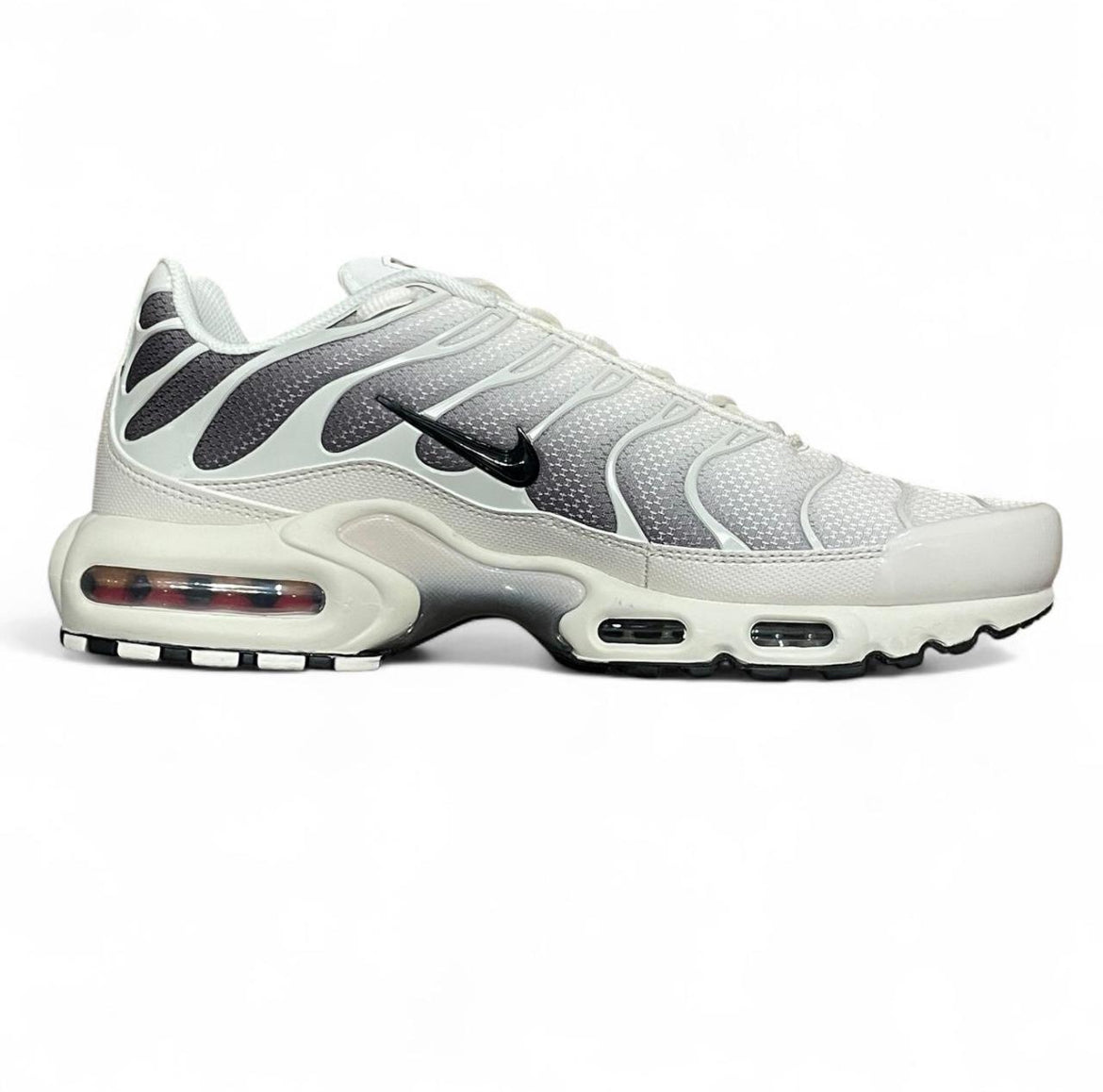 DM0032-106 Nike Air Max Plus TN ‘Light Orewood Cavestone’ (2025)