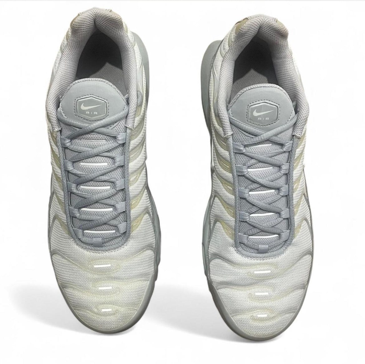 852630-029 Nike Air Max Plus TN ‘Wolf Grey’ (2018)