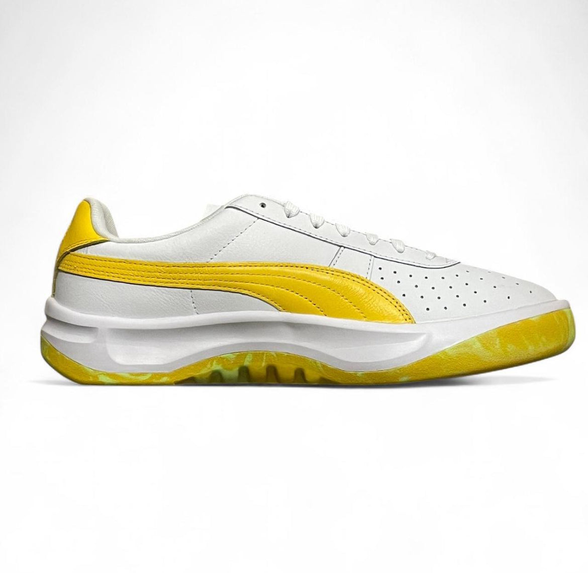 401083-01 Puma GV Special OP ‘White Sunny Yellow’ (2024)