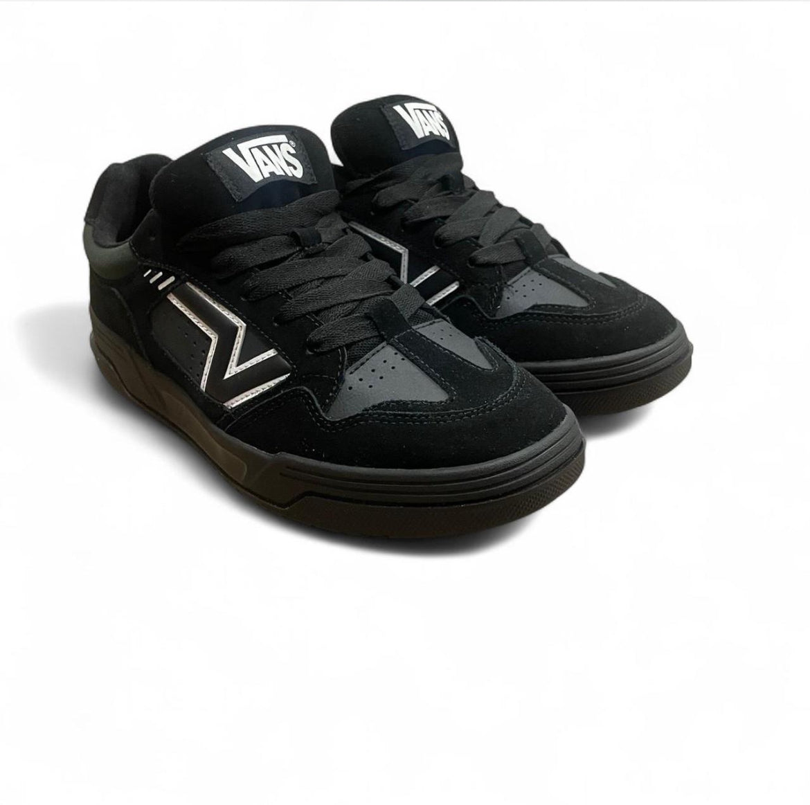 VN000D25B8C Vans Upland ‘Suede - Black White’ (2023)
