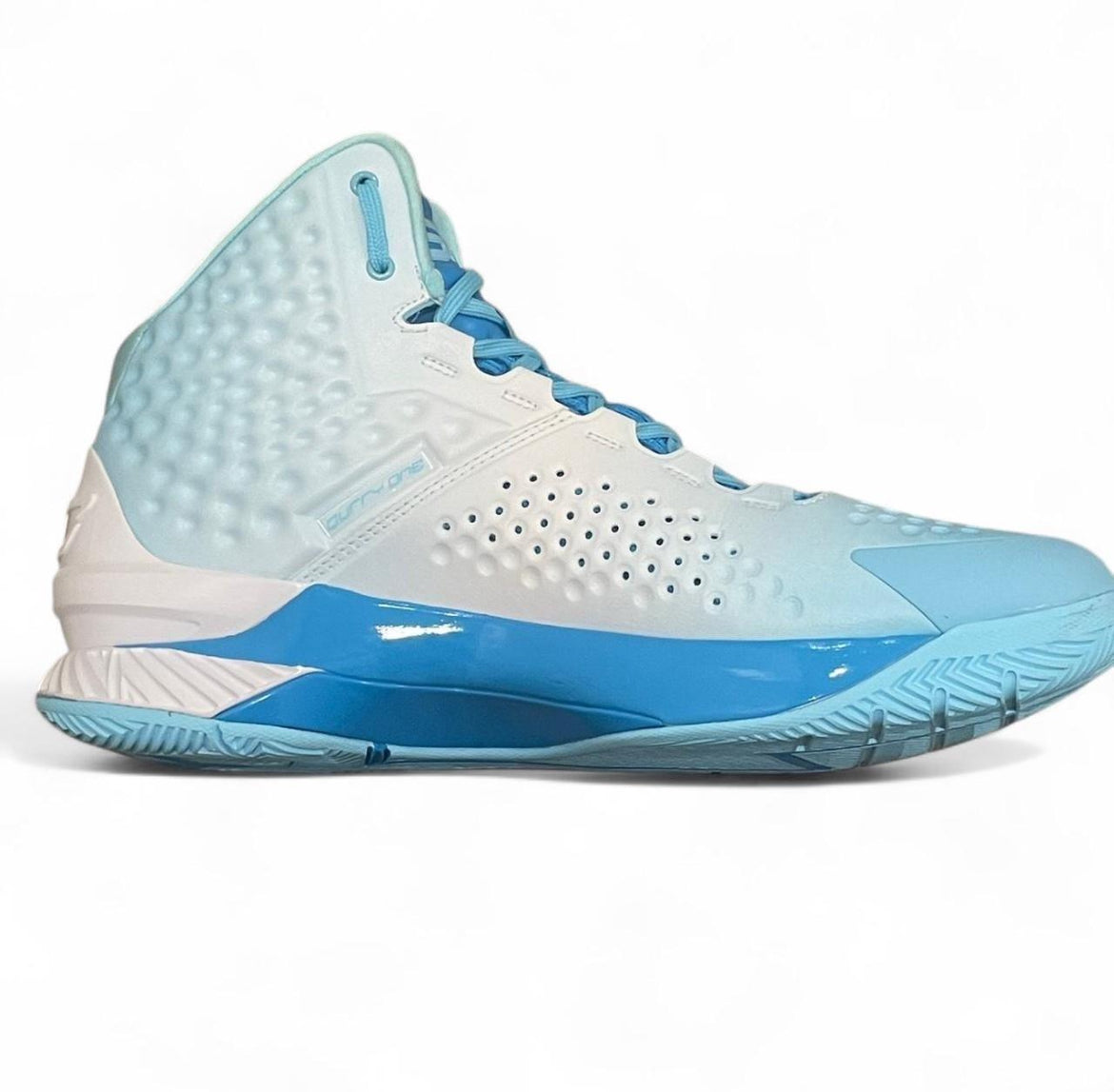 3024397-400 Under Armour Curry 1 Retro ‘Mouth guard’ (2024)