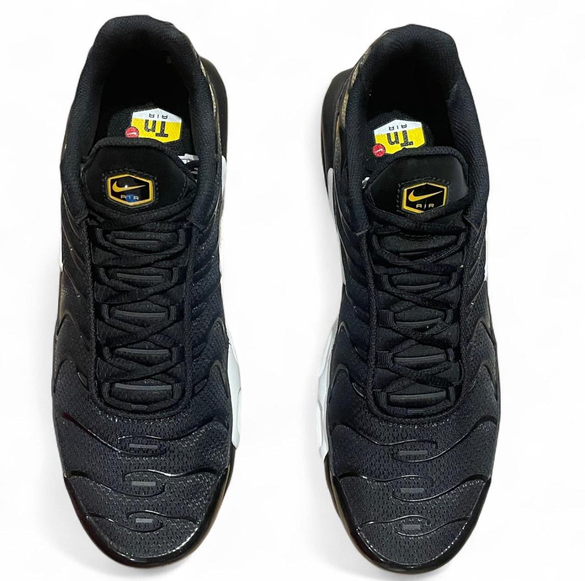 DM0032-013 Nike Air Max Plus TN ‘Black University Gold’ (2024)