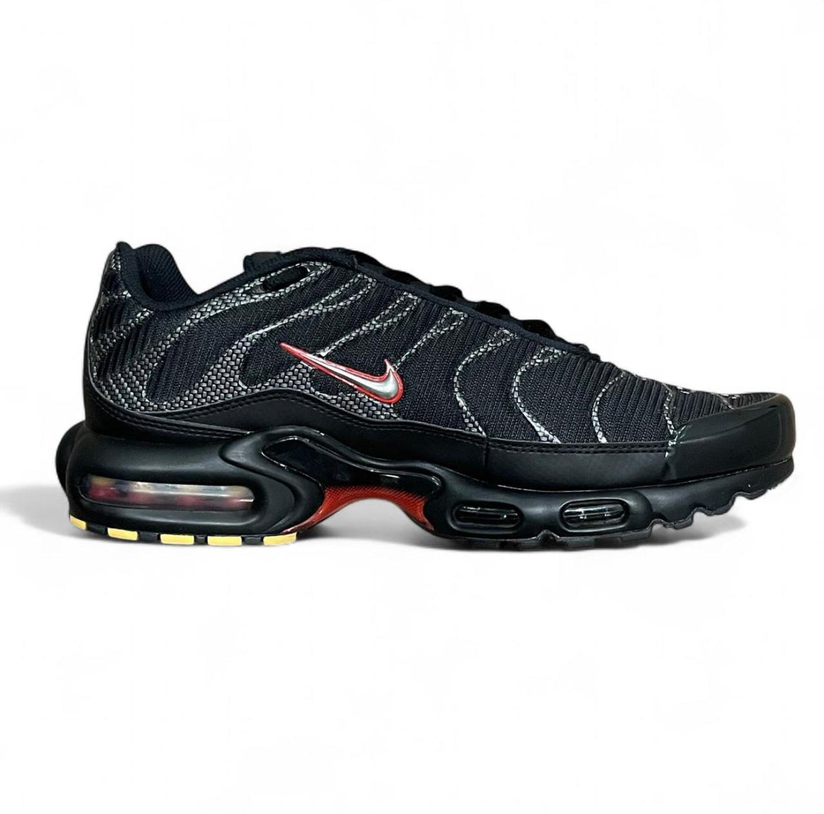 HF4239-001 Nike Air Max Plus TN ‘Carbon Fiber’ (2024)