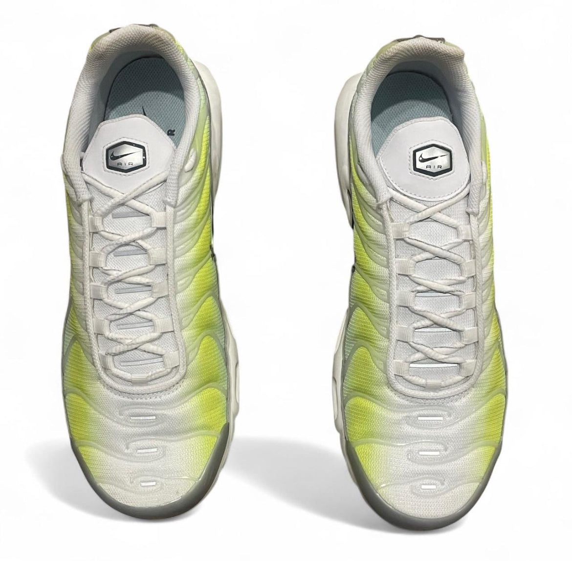 HJ9574-100 Nike Air Max Plus TN (Womens) ‘Cyber Glacier’ (2024)