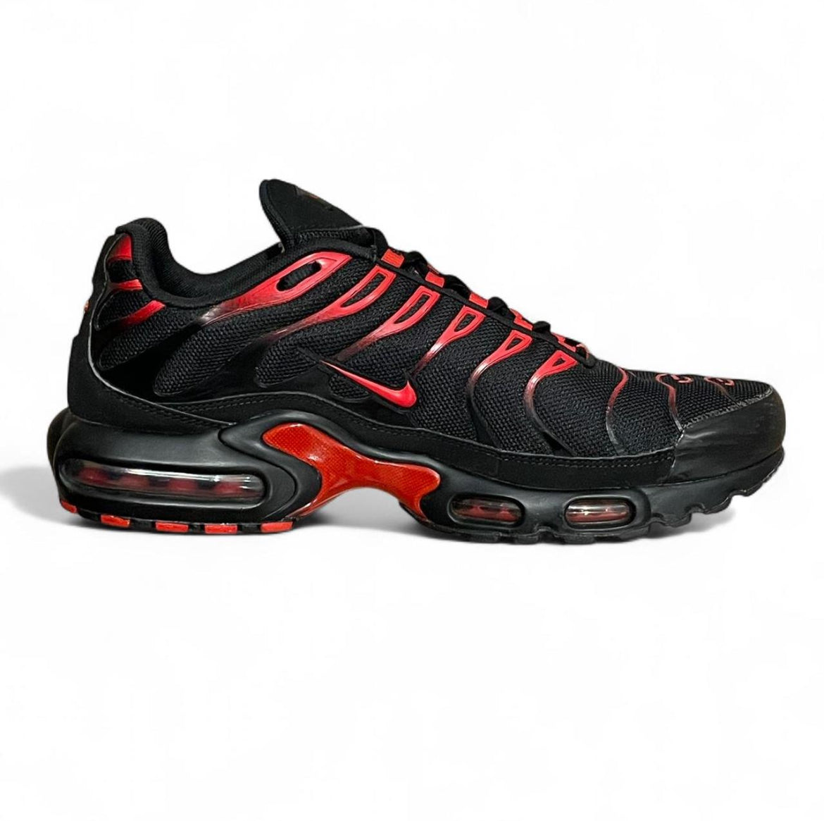 CU4864-001 Nike Air Max Plus TN ‘Bred’ (2019)