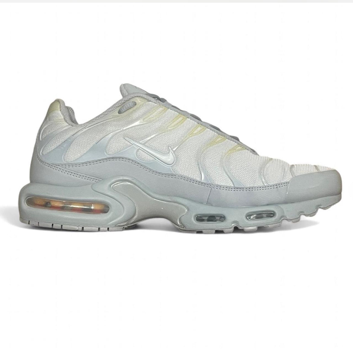 852630-029 Nike Air Max Plus TN ‘Wolf Grey’ (2018)