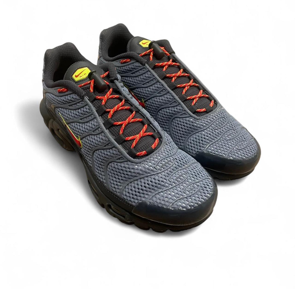 CQ6359-002 Nike Air Max Plus TN ‘Toggle Lacing Grey’ (2019)
