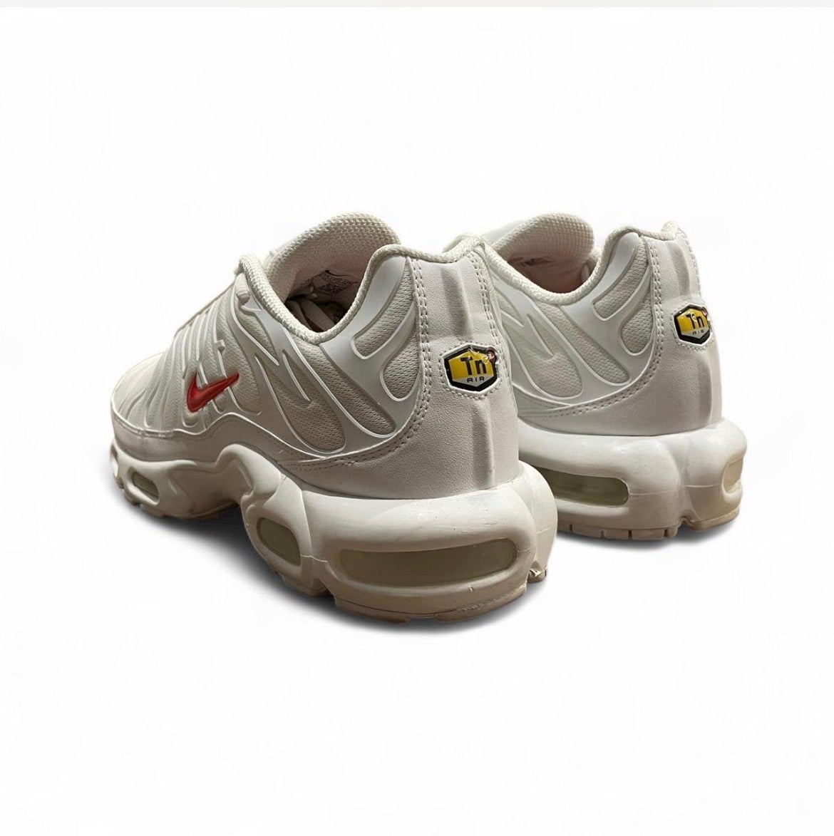 DA1472-100 Nike Air Max Plus TN ‘Supreme White’ (2020)