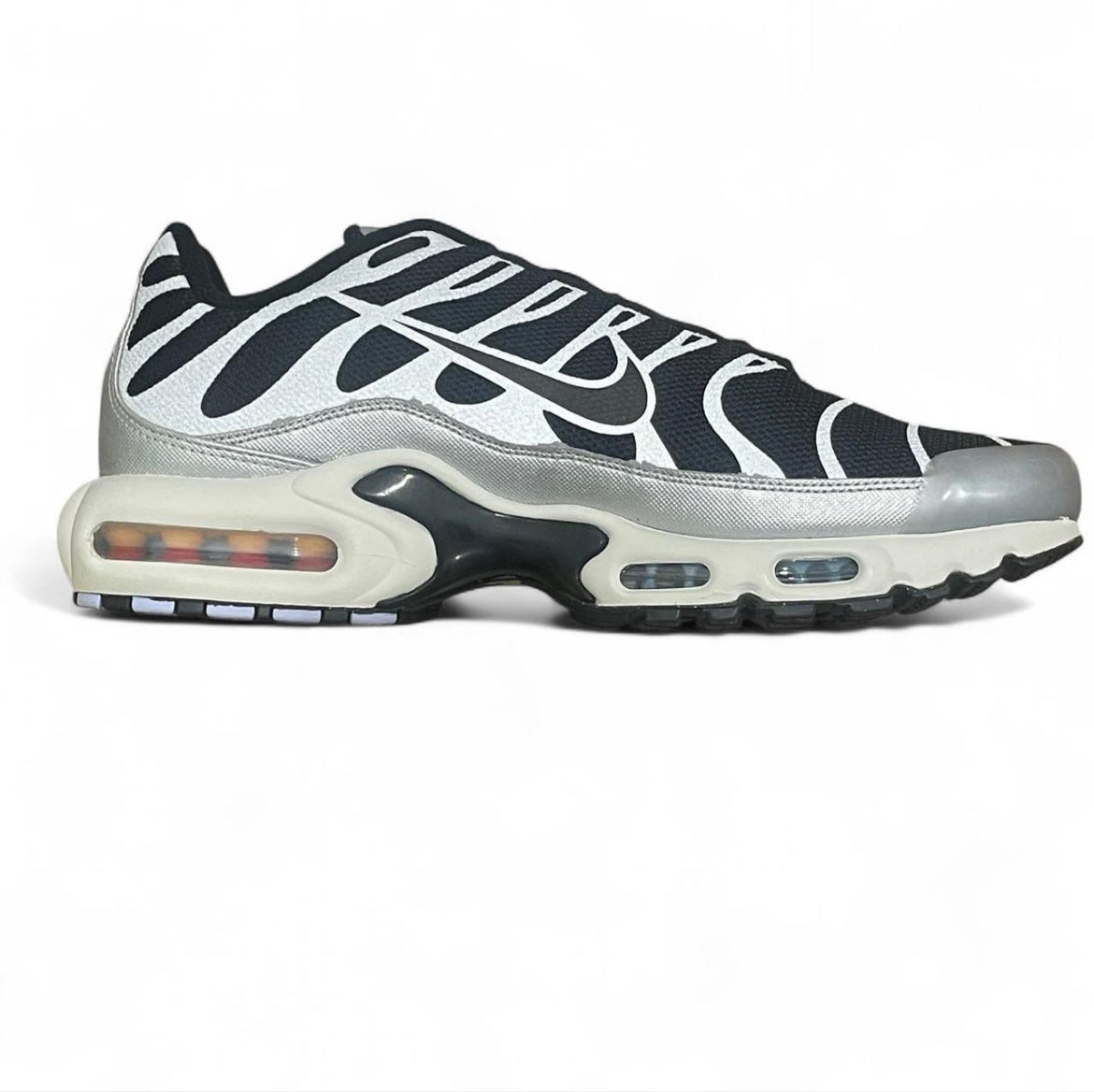 FD0799-001 Nike Air Max Plus TN (Womens) ‘Toggle Black Silver’ (2022)
