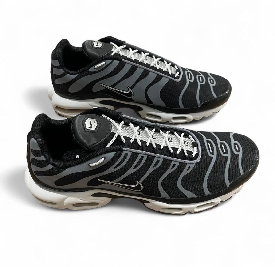 DM2466-001 Nike Air Max Plus TN Grind ‘Dark Smoke Grey’ (2021)
