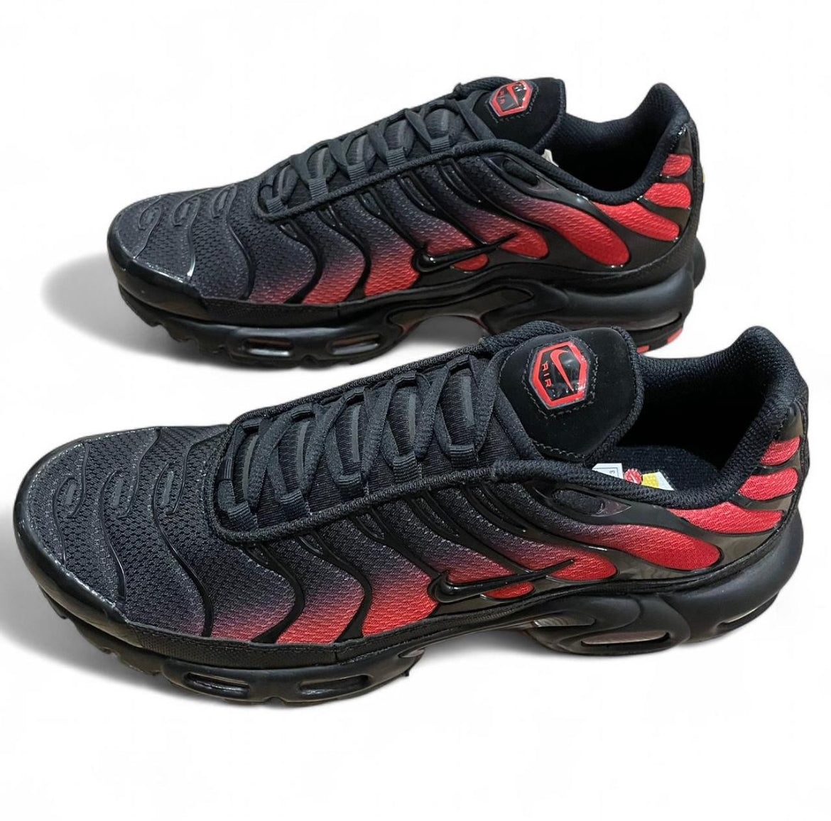 DM0032-021 Nike Air Max Plus TN ‘Noble Red’ (2025)