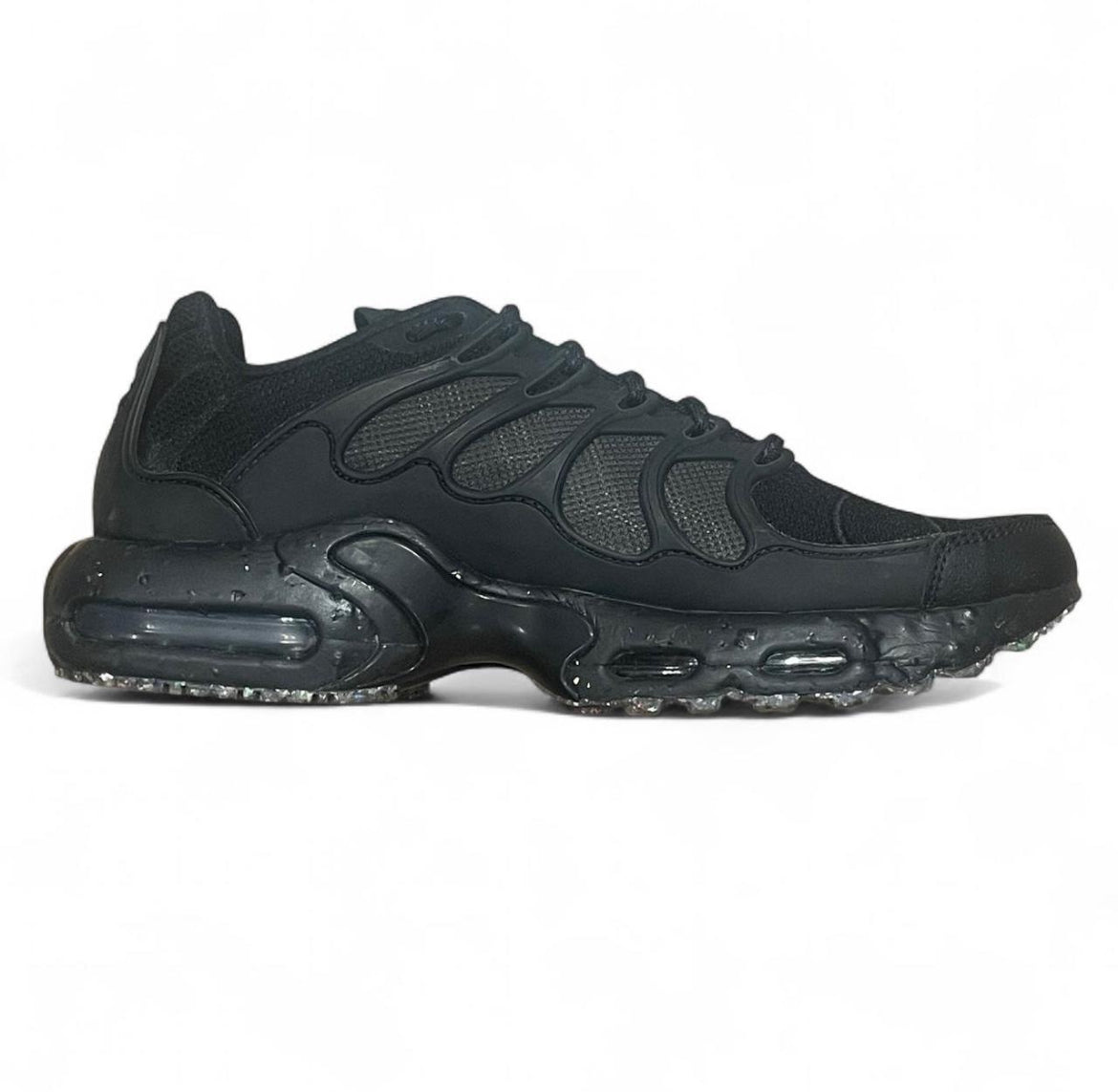 DQ3977-001 Nike Air Max Plus Terrascape ‘Black Anthracite’ (2022)