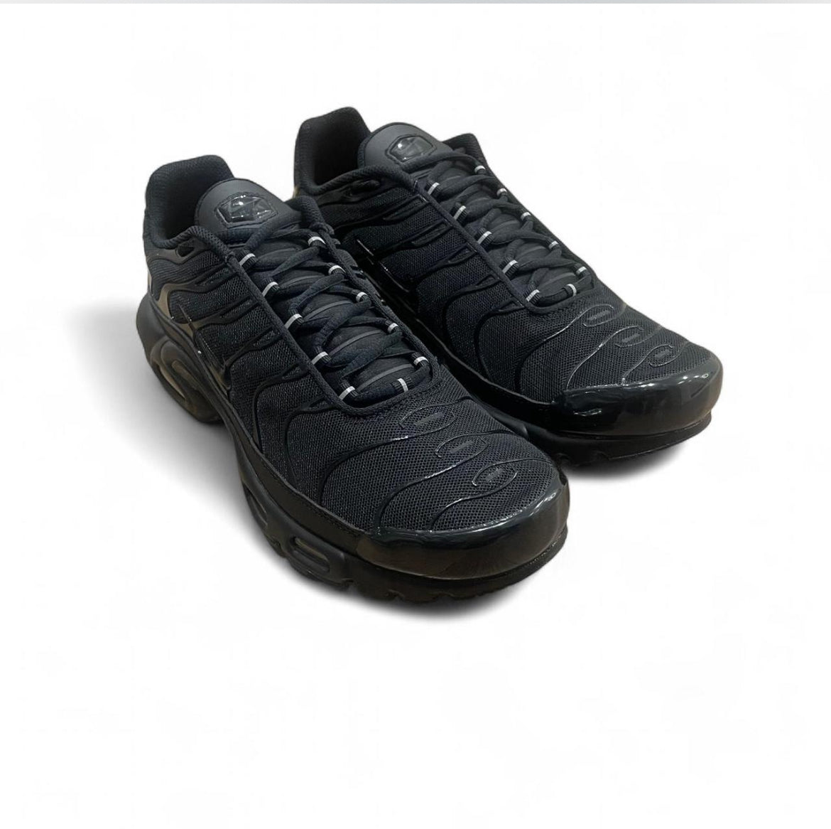 DM2362-002 Nike Air Max Plus TN (Womens)
‘Triple Black’ (2024)