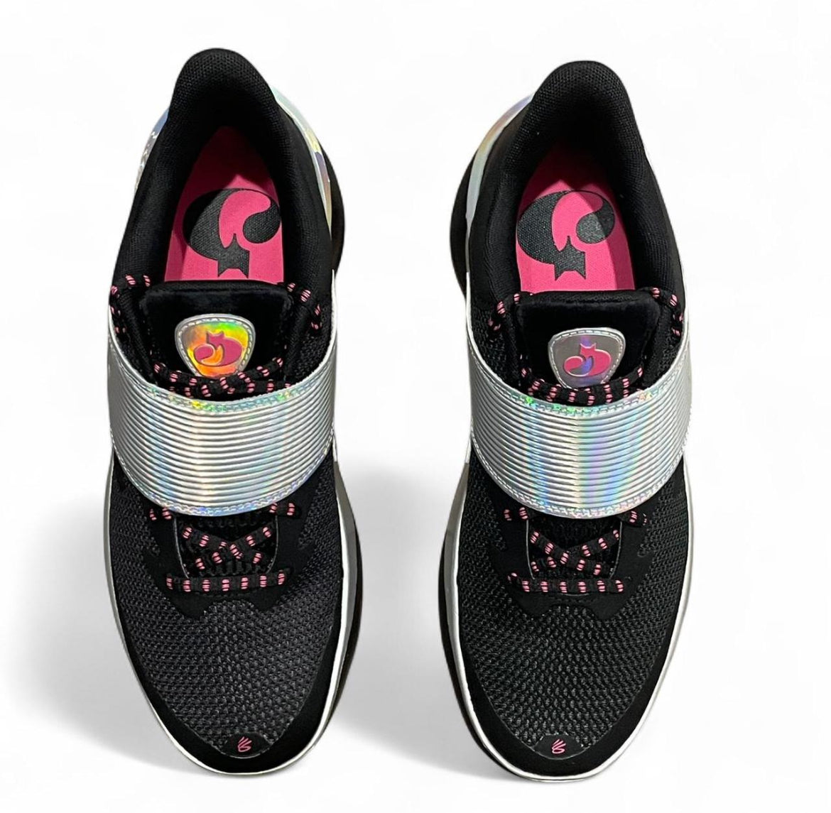 6001920-001 Under Armour Curry Fox 1 ‘Gamer’ (2025)