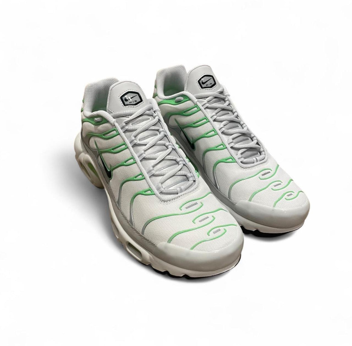 DZ3671-001 Nike Air Max Plus TN (Womens)’ Green Strike’ (2025)