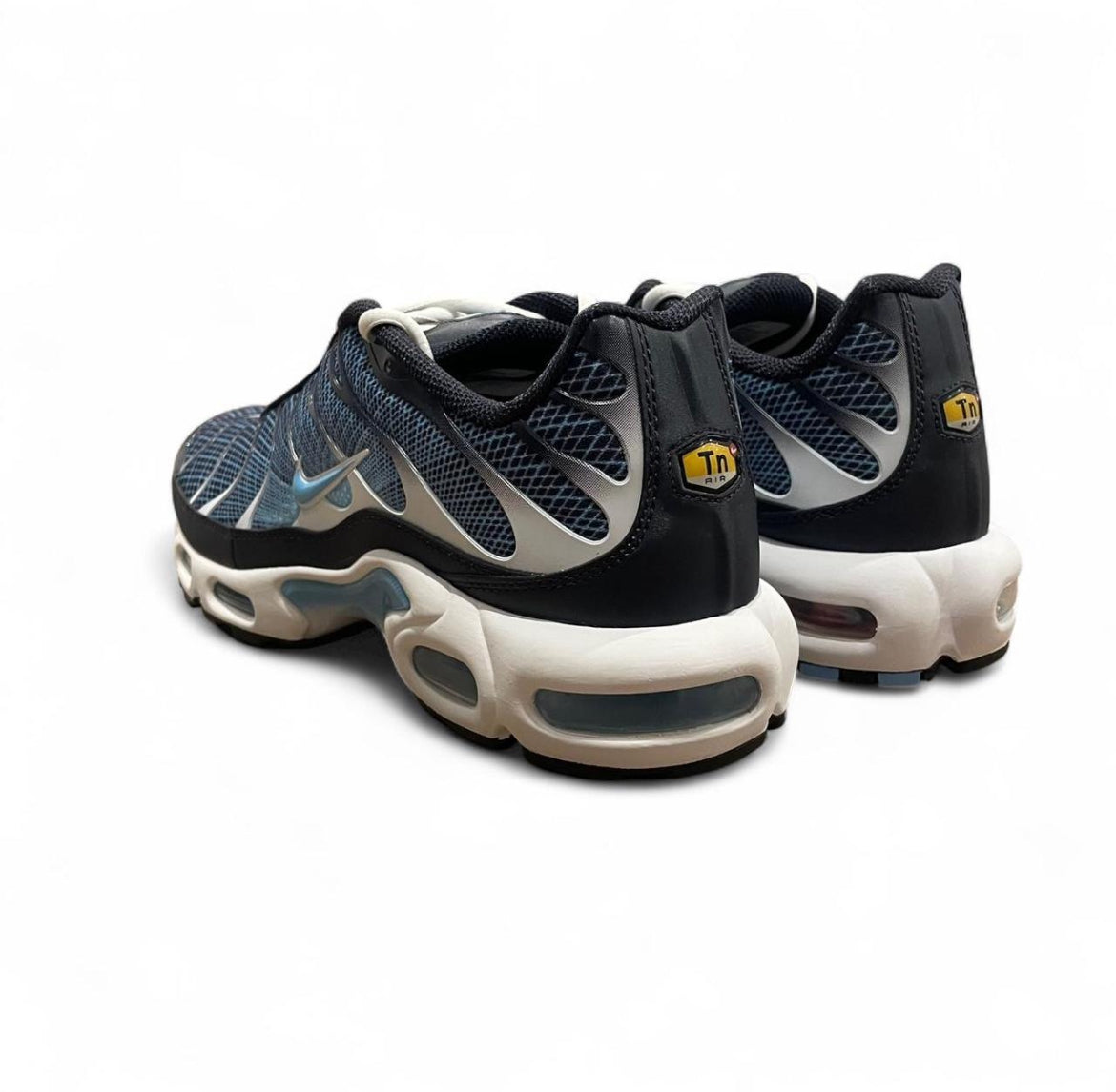 IH4460-400 Nike Air Max Plus TN ‘Dark Obsidian’ (2025)
