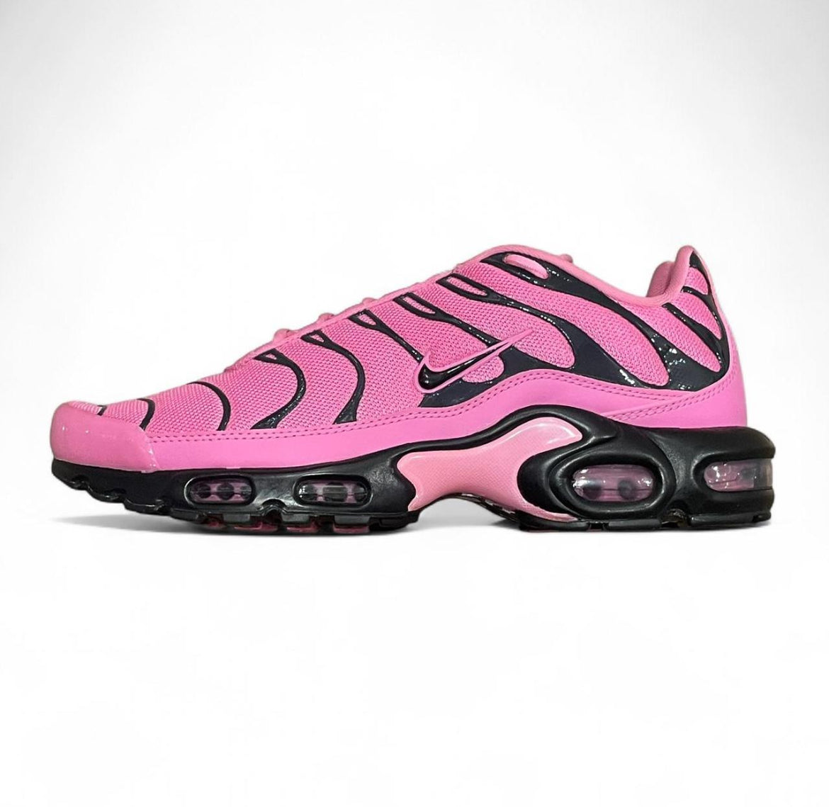 HJ9743-601 Nike Air Max Plus TN (Womens) ‘Pink Black’ (2024)