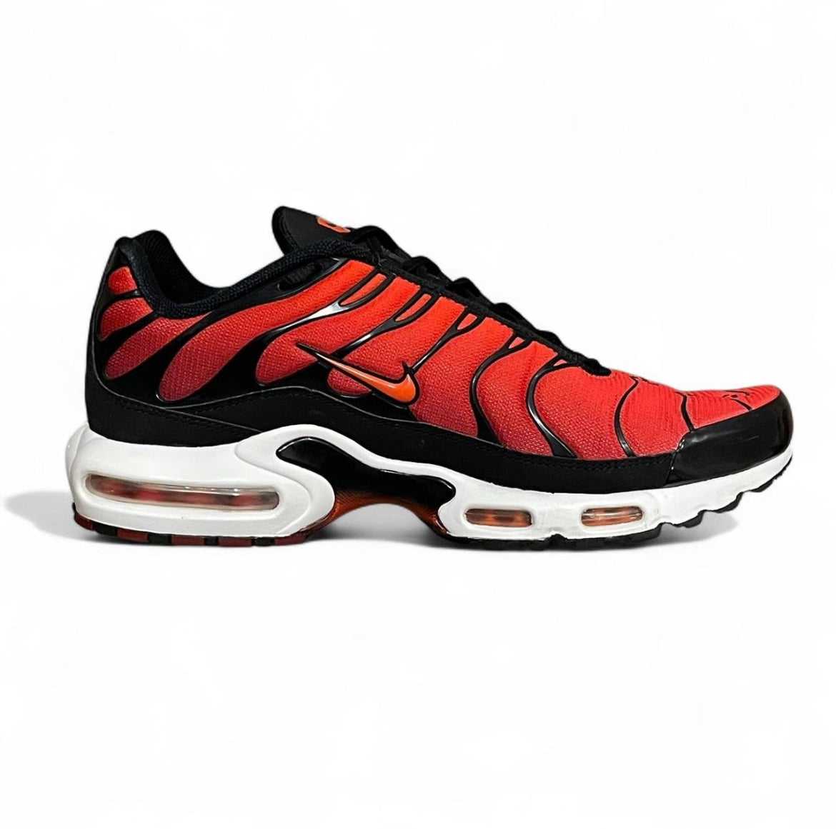 852630-023 Nike Air Max Plus TN ‘Team Orange Team Red’ (2017)