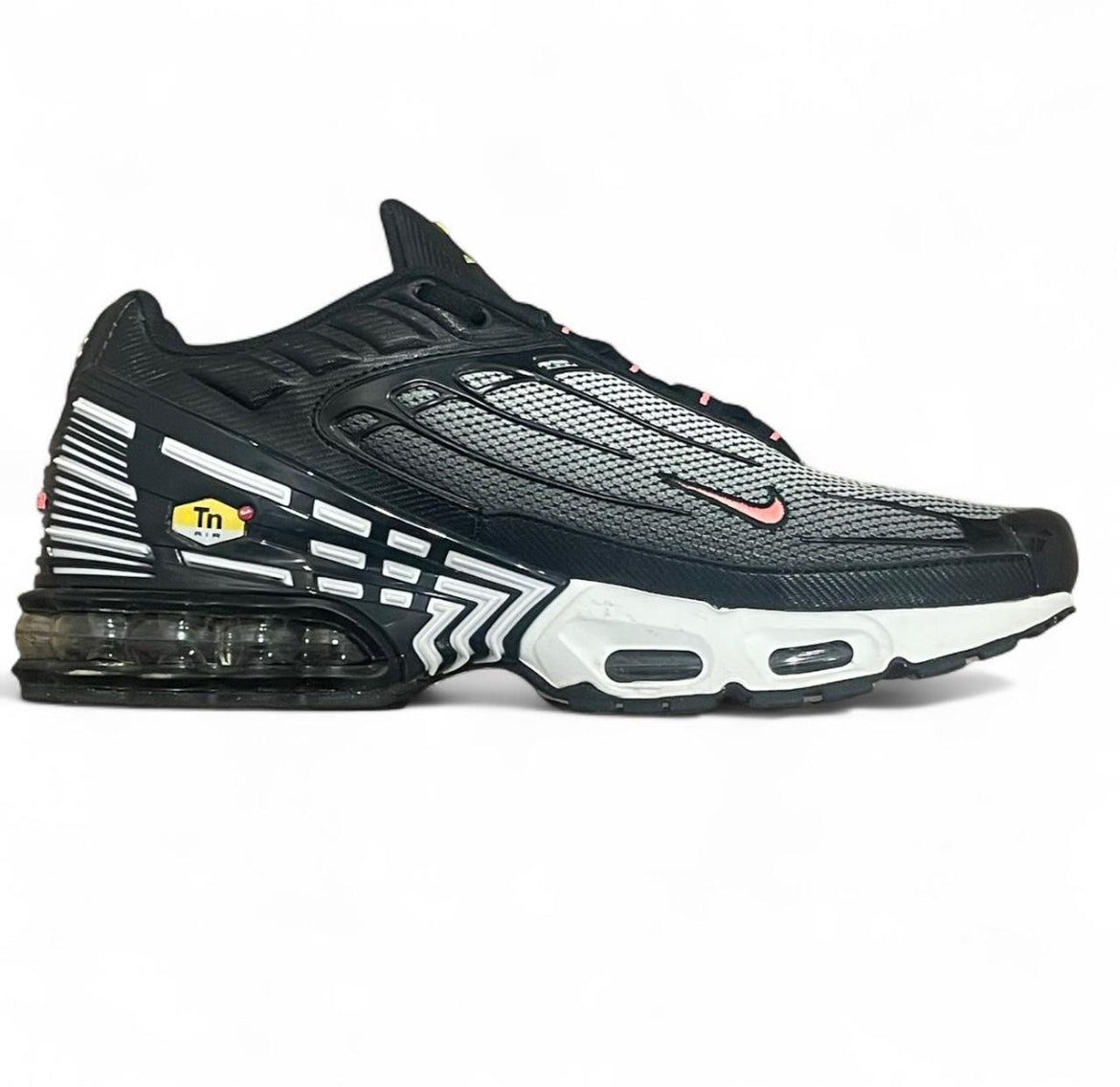 HF3838-001 Nike Air Max Plus Tn3 ‘Black White Chamois’ (2024)