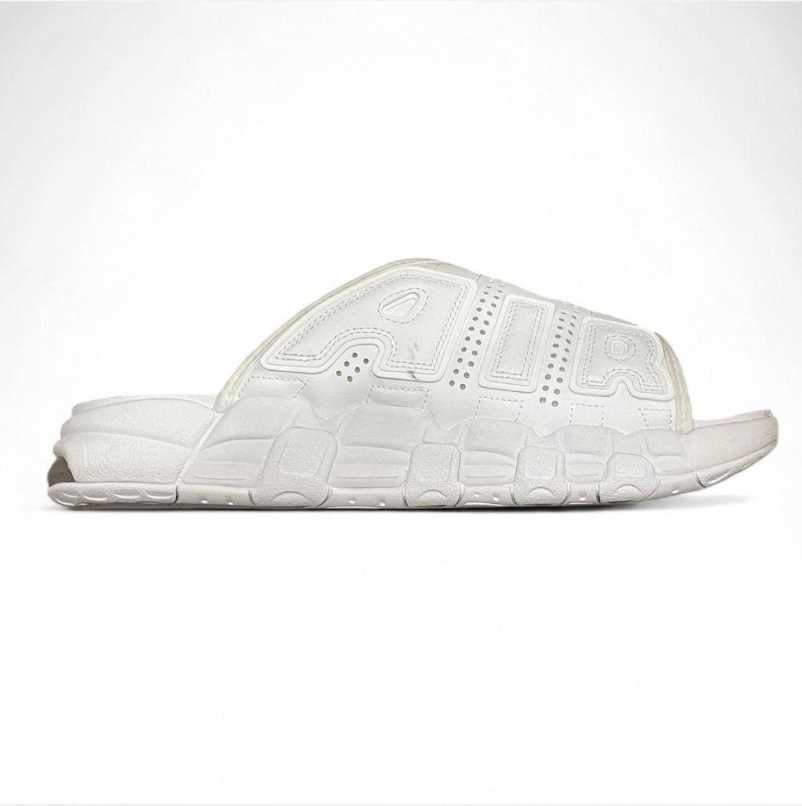 FD9883-101 Nike Air More Uptempo Slide ‘Triple White’ (2023)