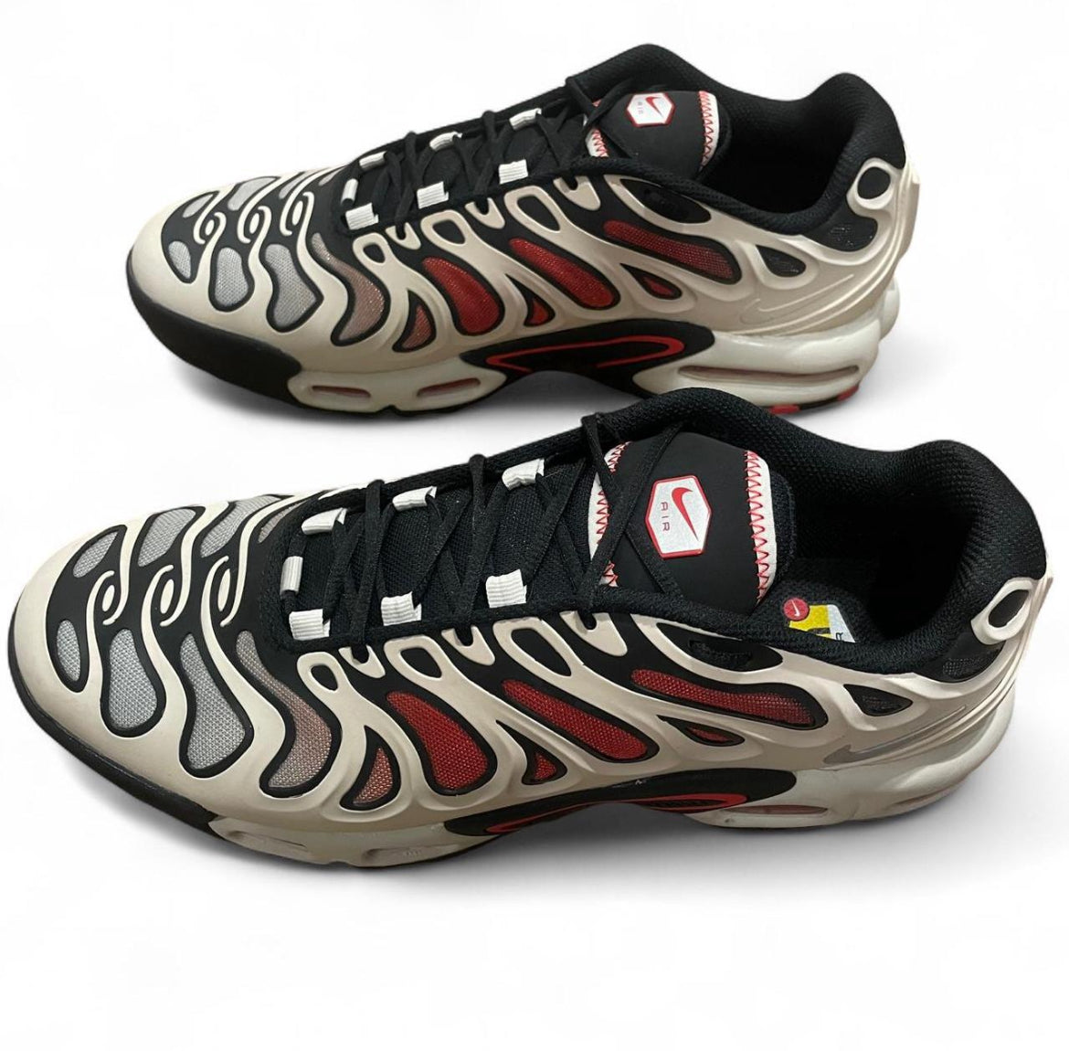FV4081-002 Nike Air Max Plus TN Drift (Womans) ‘Phantom Black Fire Red’ (2024)