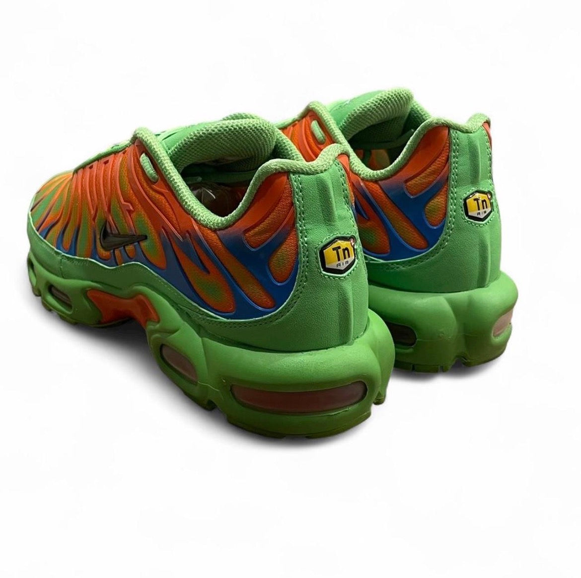 DA1472-300 Nike Air Max Plus TN ‘Supreme Mean Green’ (2020)