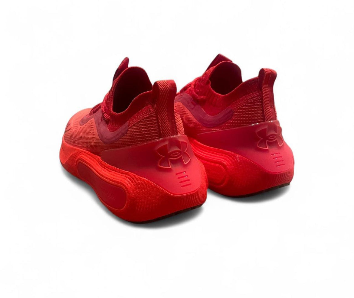 3027593-600 Under Armour Phantom 4 ‘Inferno Red’ (2024)