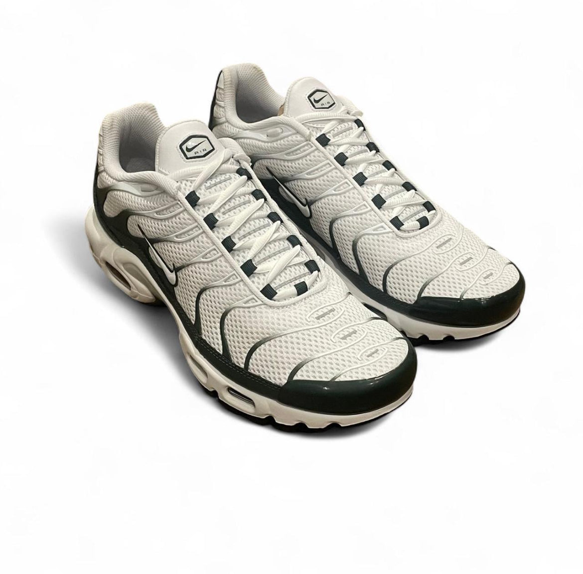 FV6057-100 Nike Air Max Plus Premium TN ‘White Vintage Green’ (2024)