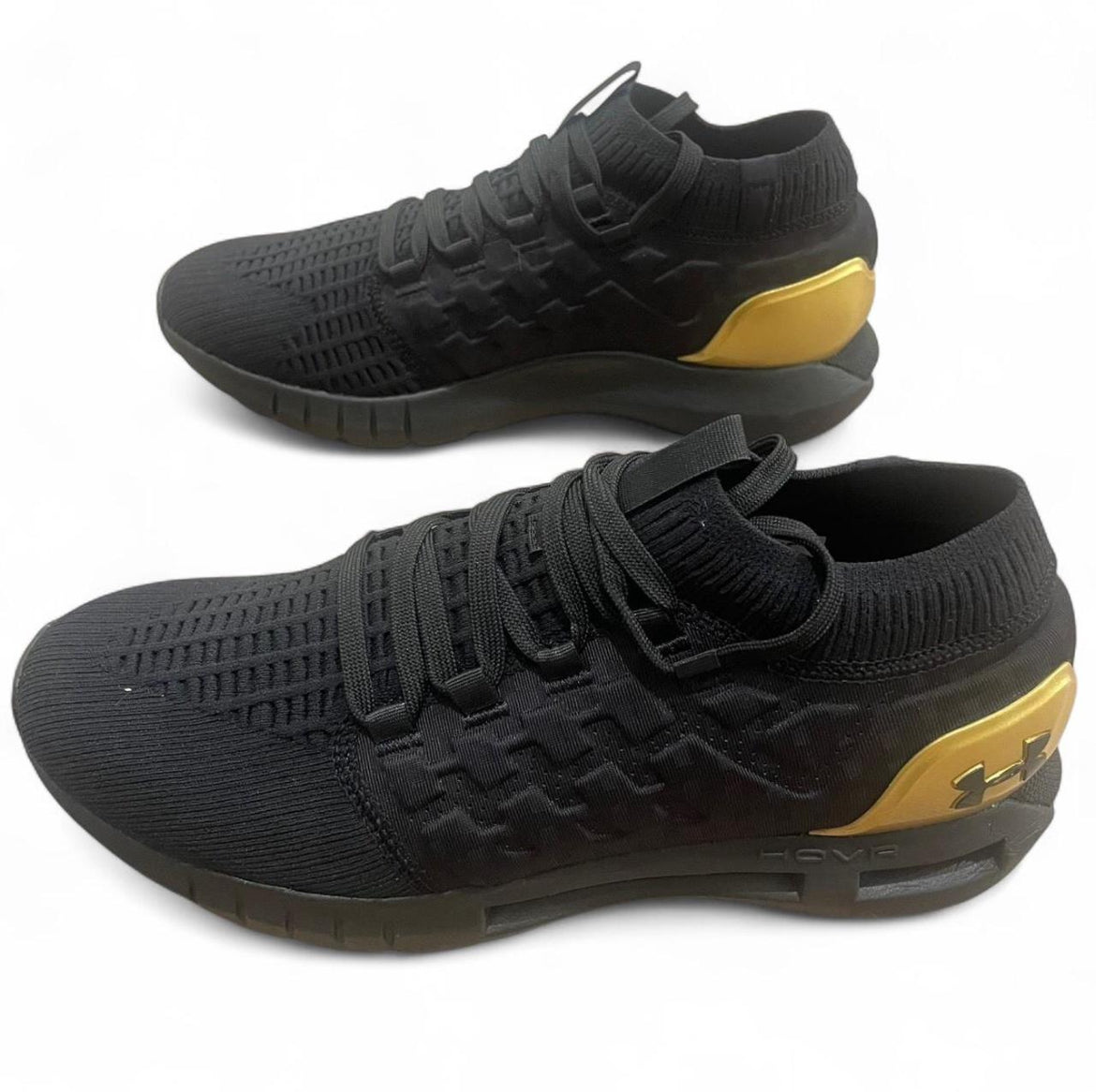 3027566-003 Under Armour HOVR Phantom 1 Reissue ‘Black Metallic Gold’ (2024)