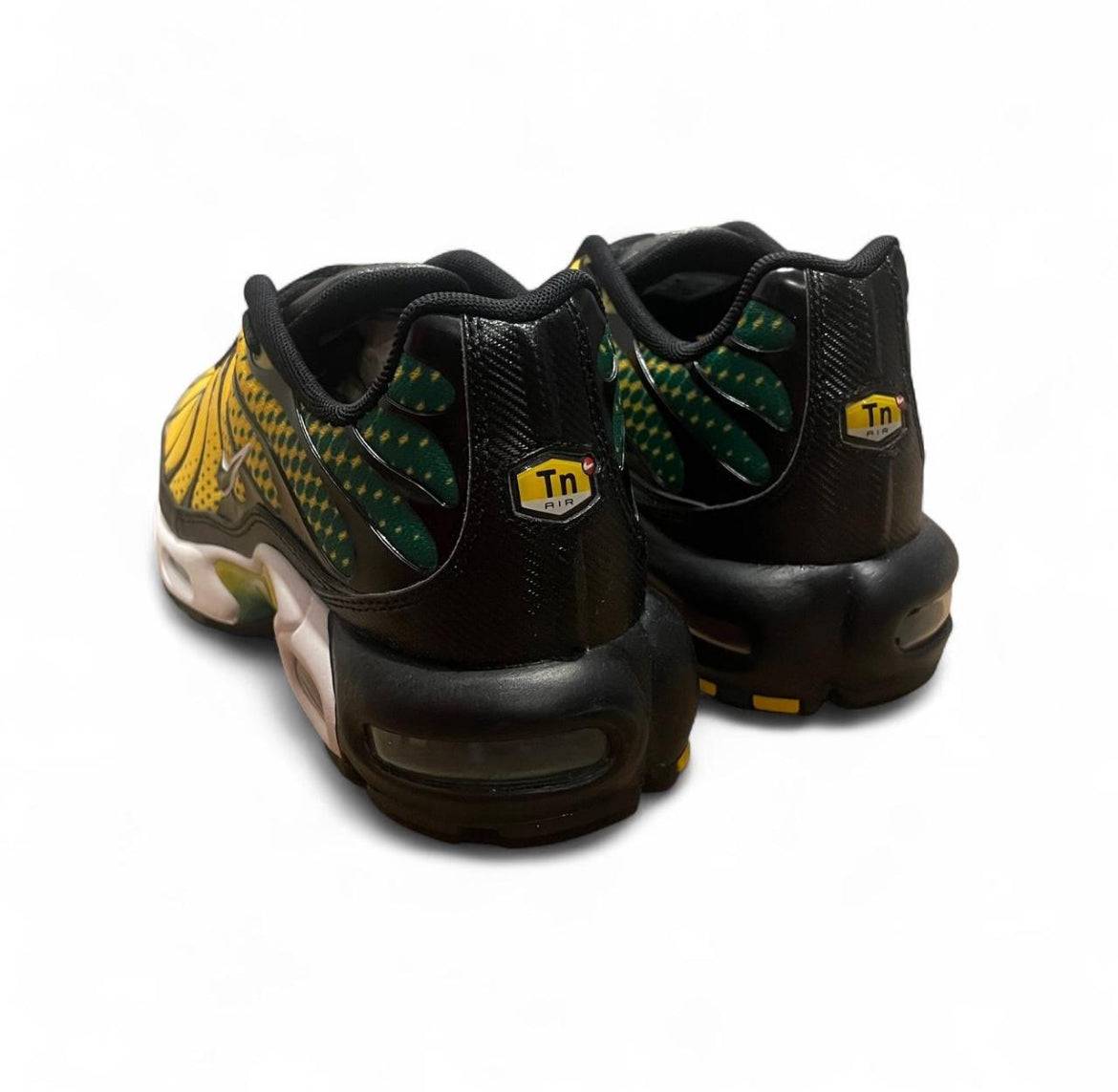 IB7671-700 Nike Air Max Plus TN ‘Joga Bonito’ (2025)