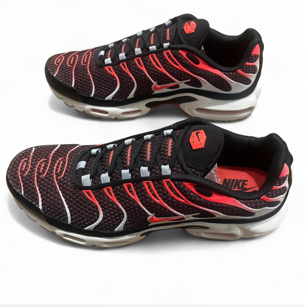 852630-034 Nike Air Max Plus TN ‘Hot Lava’ (2018)