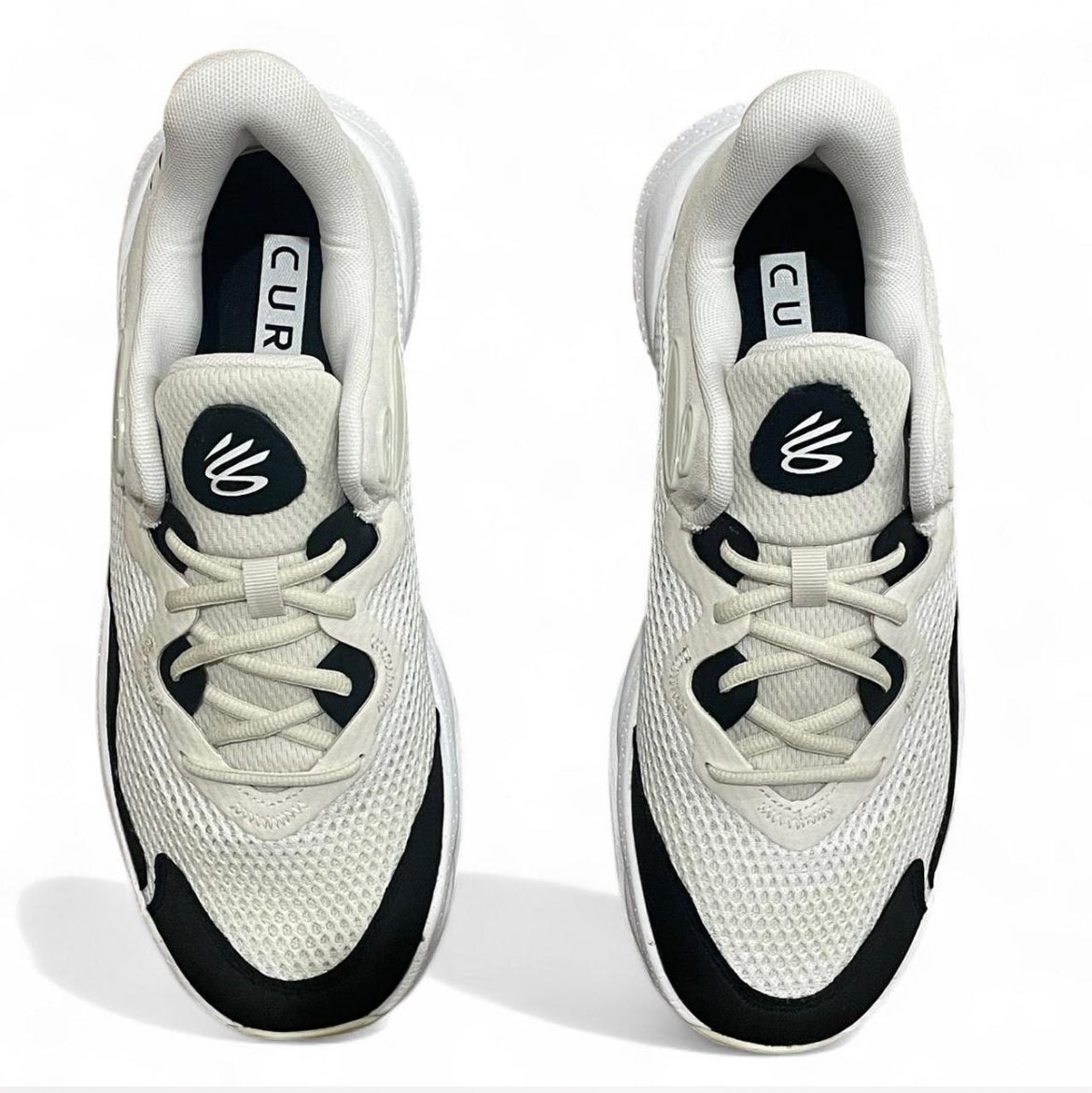 3028193-100 Under Armour CURRY Splash 24 AP ‘Summit White Black’ (2024)