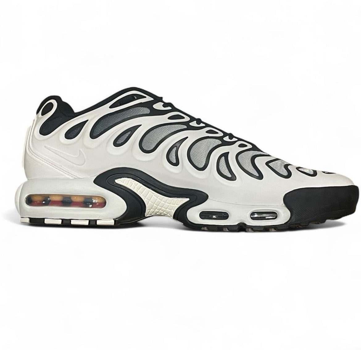 FD4290-101 Nike Air Max Plus TN Drift ‘White Black Metallic Silver’ (2024)
