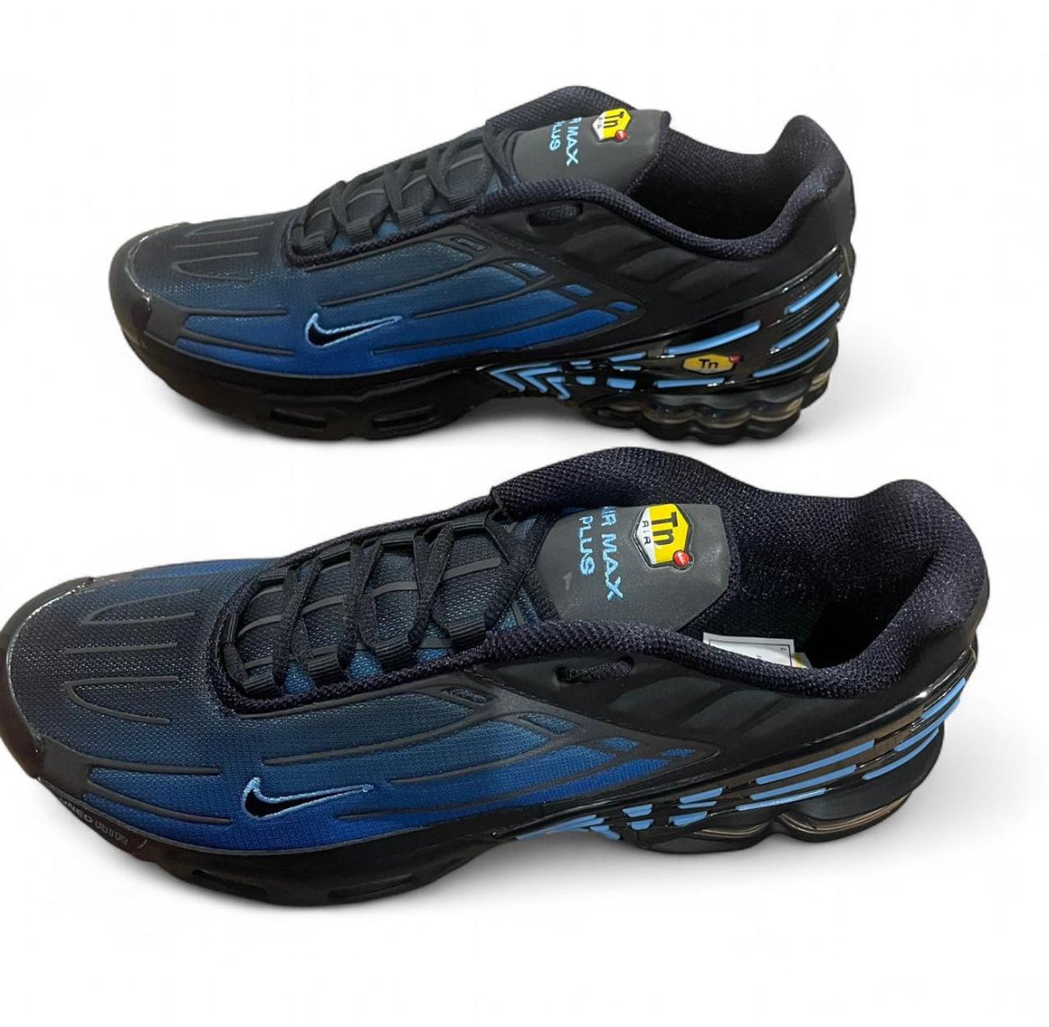 DZ4508-001 Nike Air Max Plus TN3 ‘Black Blue Gradient’ (2023)