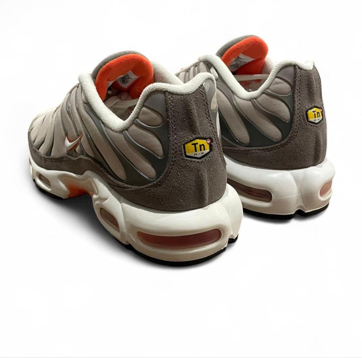 DB0681-200 Nike Air Max Plus TN ‘First Use Beige Orange’ (2021)