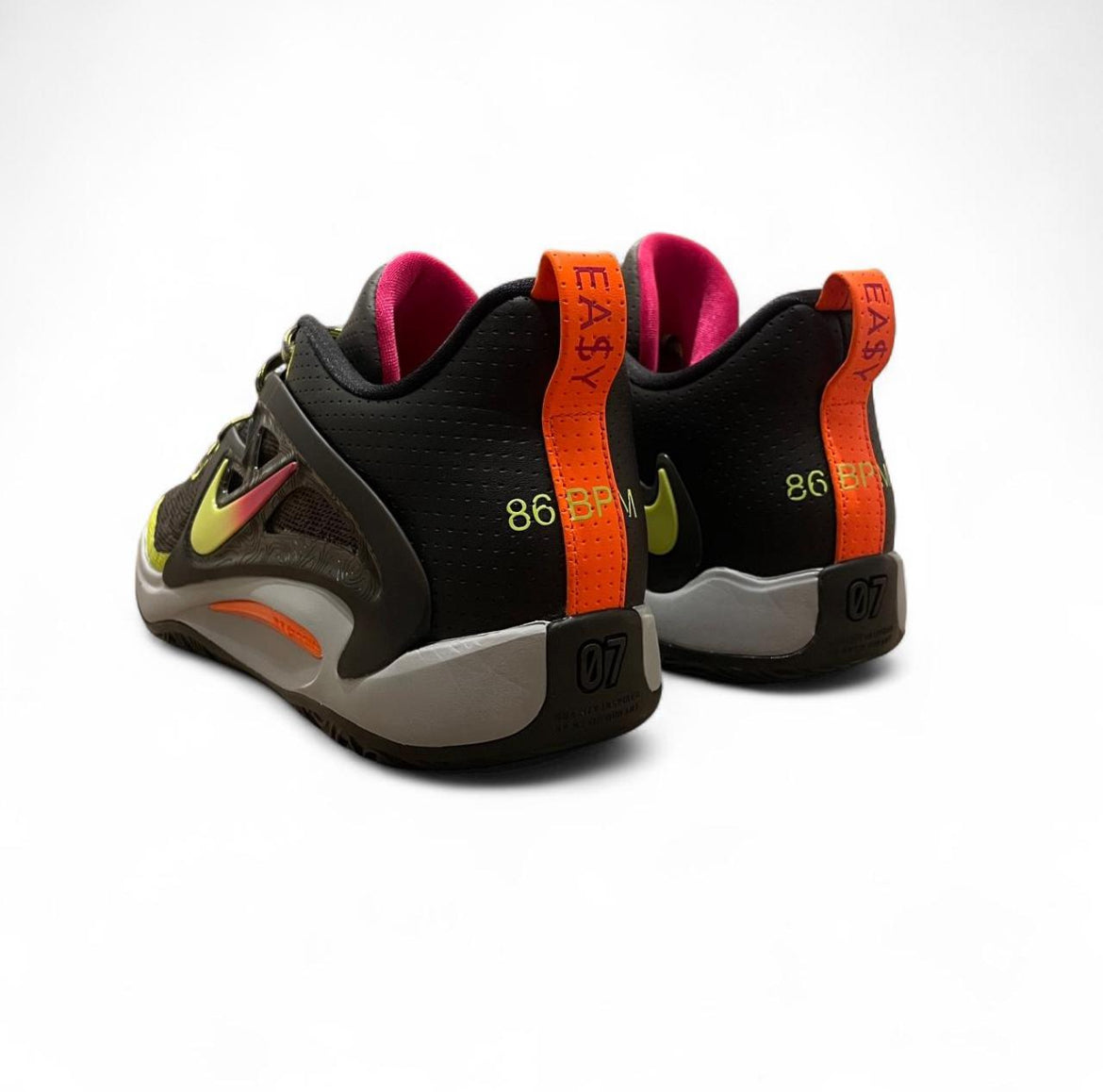 DO9825-902 Nike KD15 ‘Producer Pack Boi-1da’ (2022)