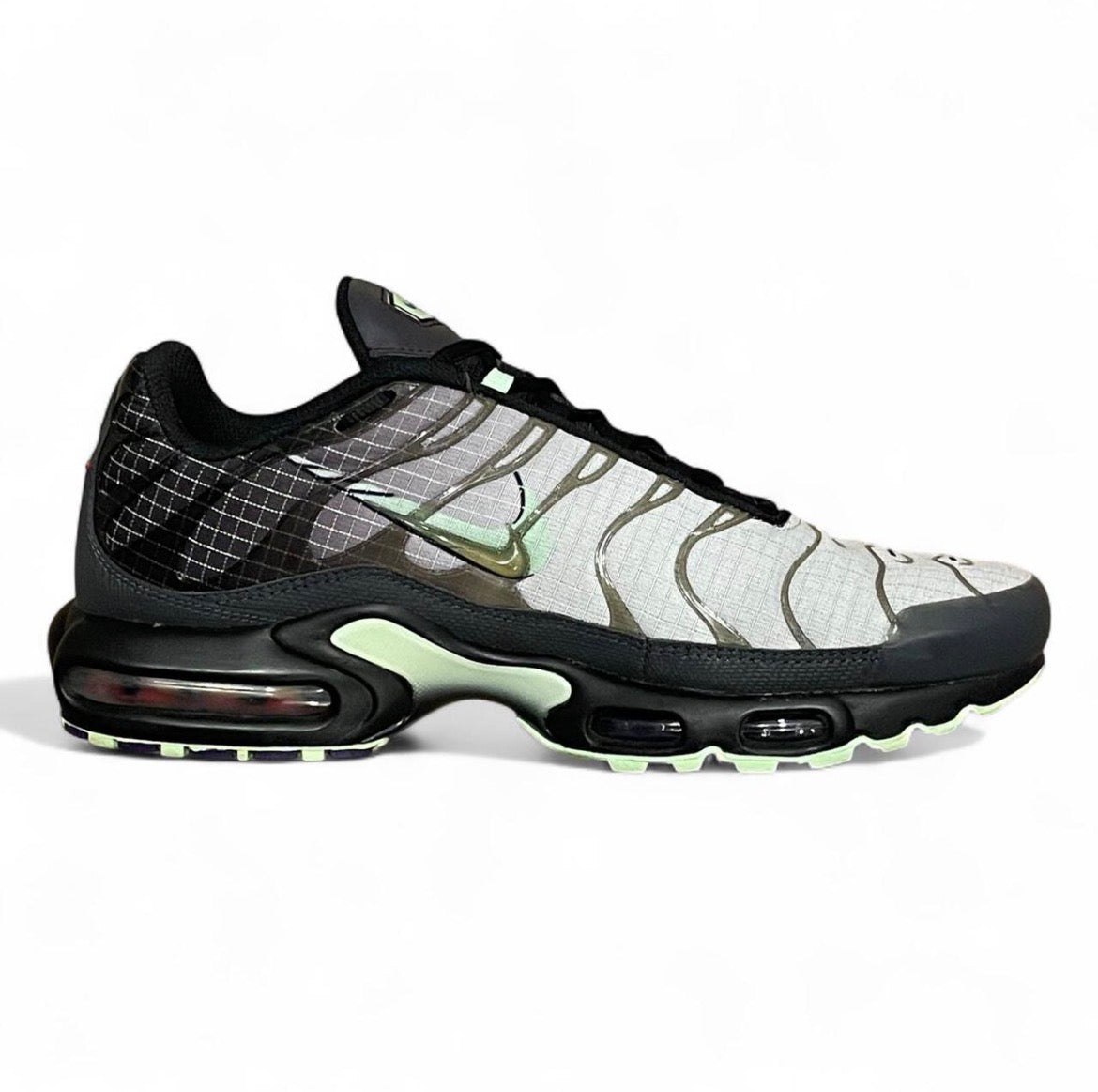 CT1619-001 Nike Air Max Plus TN ‘Green Glow’ (2019)