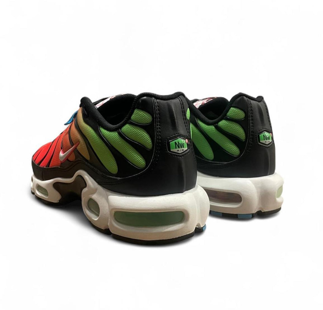 CK7291-001 Nike Air Max Plus TN ‘Worldwide Pack Crimson Green’ (2020)