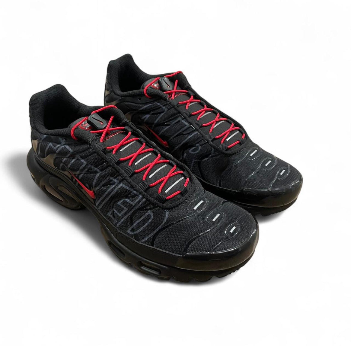 IH4459-001 Nike Air Max Plus TN ‘Tuned Air Black Red’ (2025)