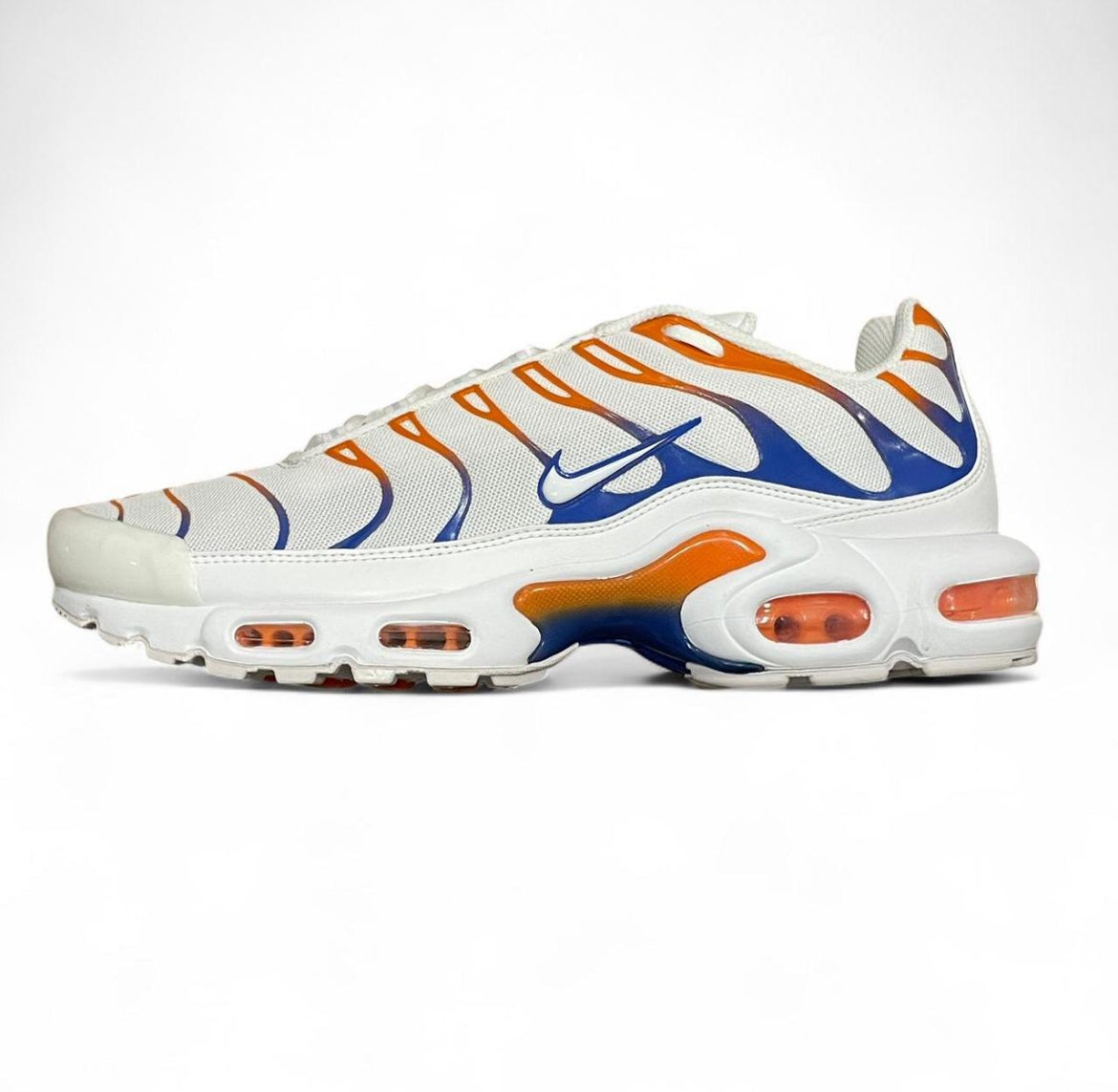 DZ3671-103 Nike Air Max Plus TN (Womens) ‘Knicks’ (2023)
