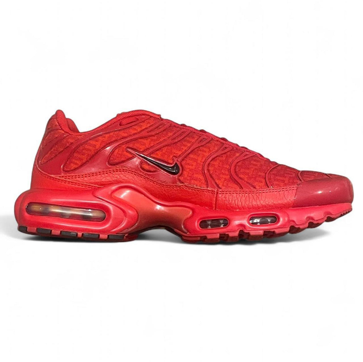 DD9609-600 Nike Air Max Plus TN ‘Red Monogram’ (2021)