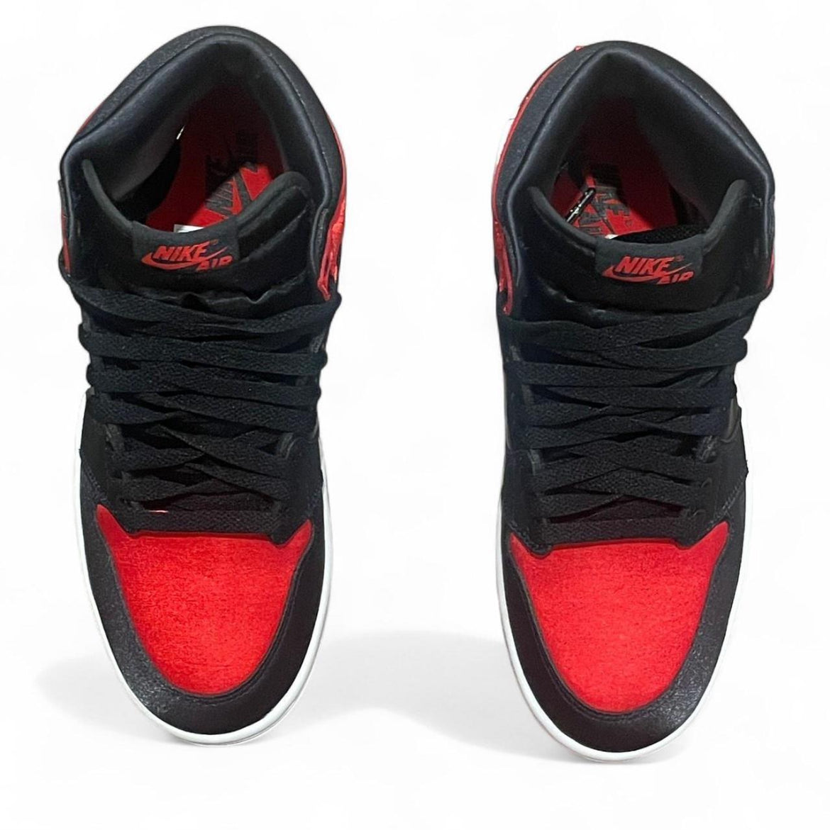 FD4810-061 Jordan 1 Retro Hi OG (Womens) ‘Satin Bred’ (2022)