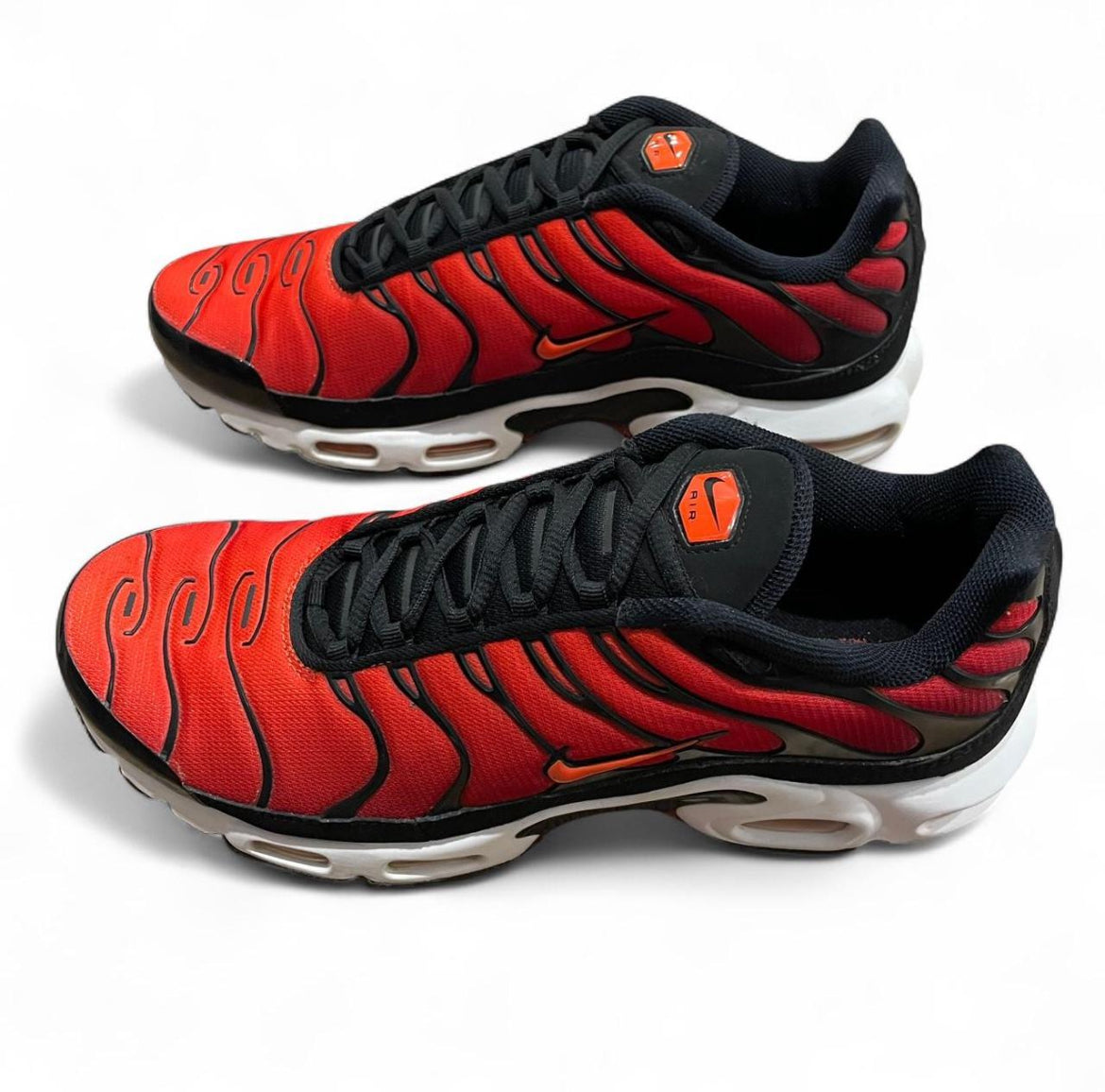 852630-023 Nike Air Max Plus TN ‘Team Orange Team Red’ (2017)