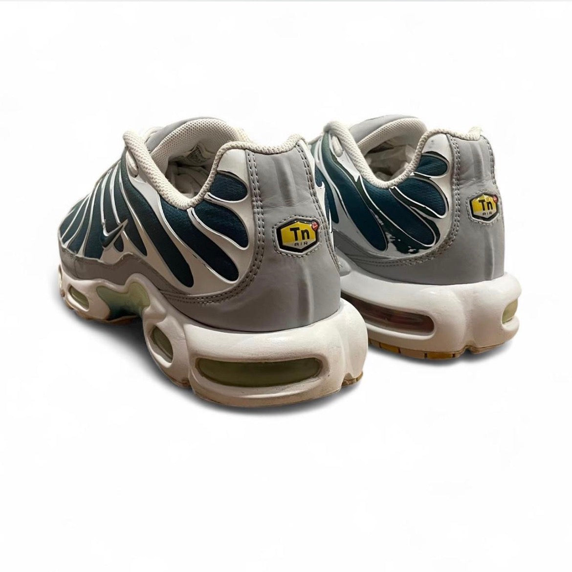 852630-302 Nike Air Max Plus TN ‘Ghost Green’ (2019)