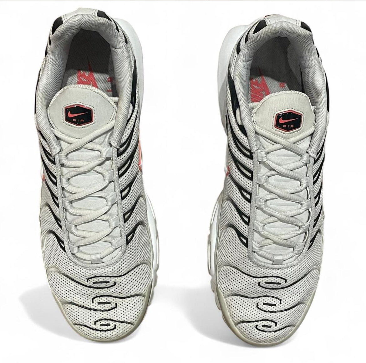 852630-030 Nike Air Max Plus TN ‘Light Bone’ (2018)