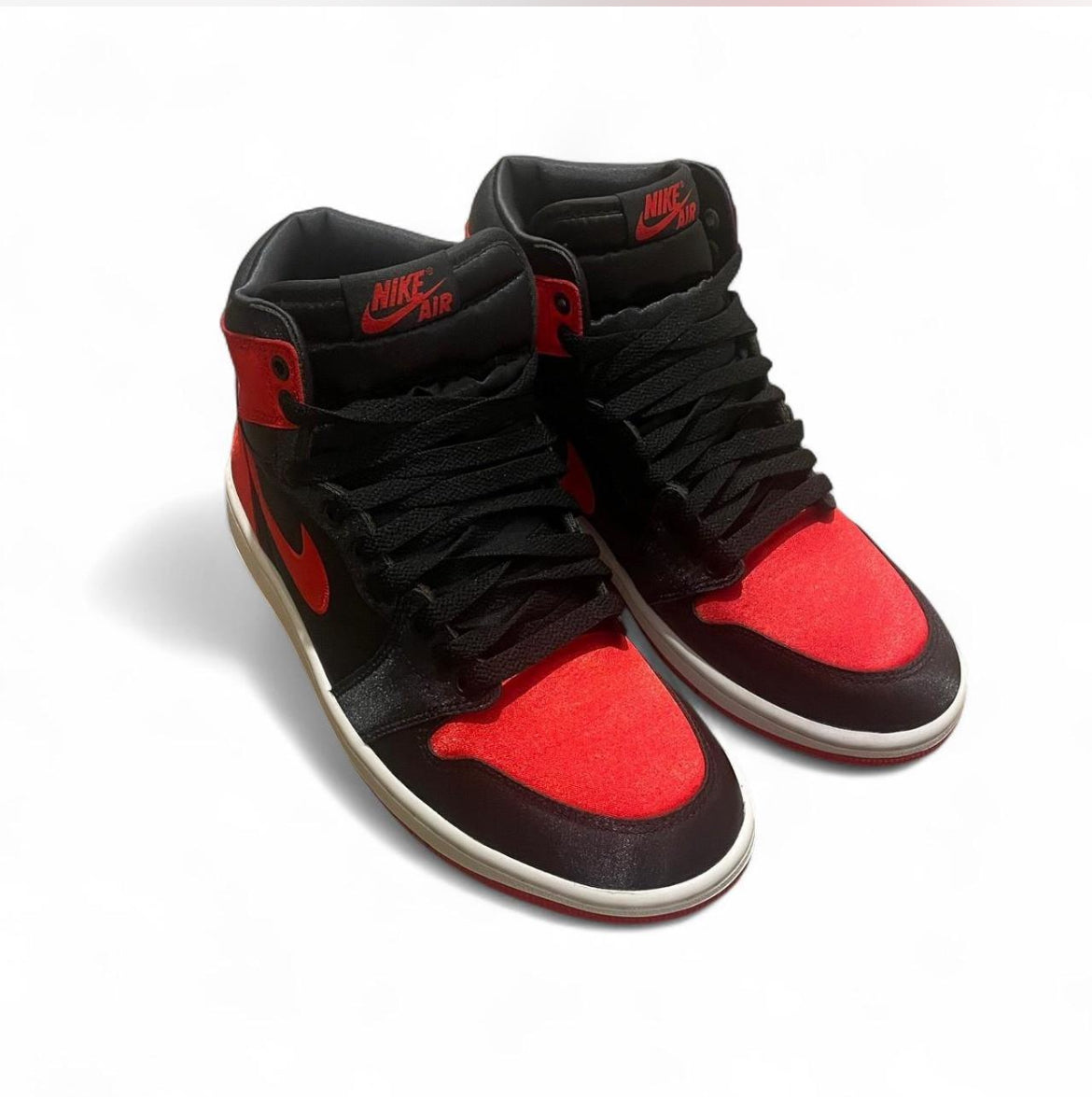 FD4810-061 Jordan 1 Retro Hi OG (Womens) ‘Satin Bred’ (2022)